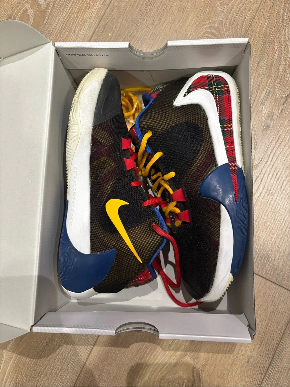Nike Zoom Freak 1 Size 6.5Y